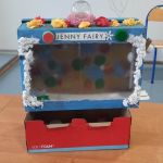 "Janny fair" zaprojektowany przez: Zuzannę Czerny, Milenę Maińczyk i Wiktorię Knauer